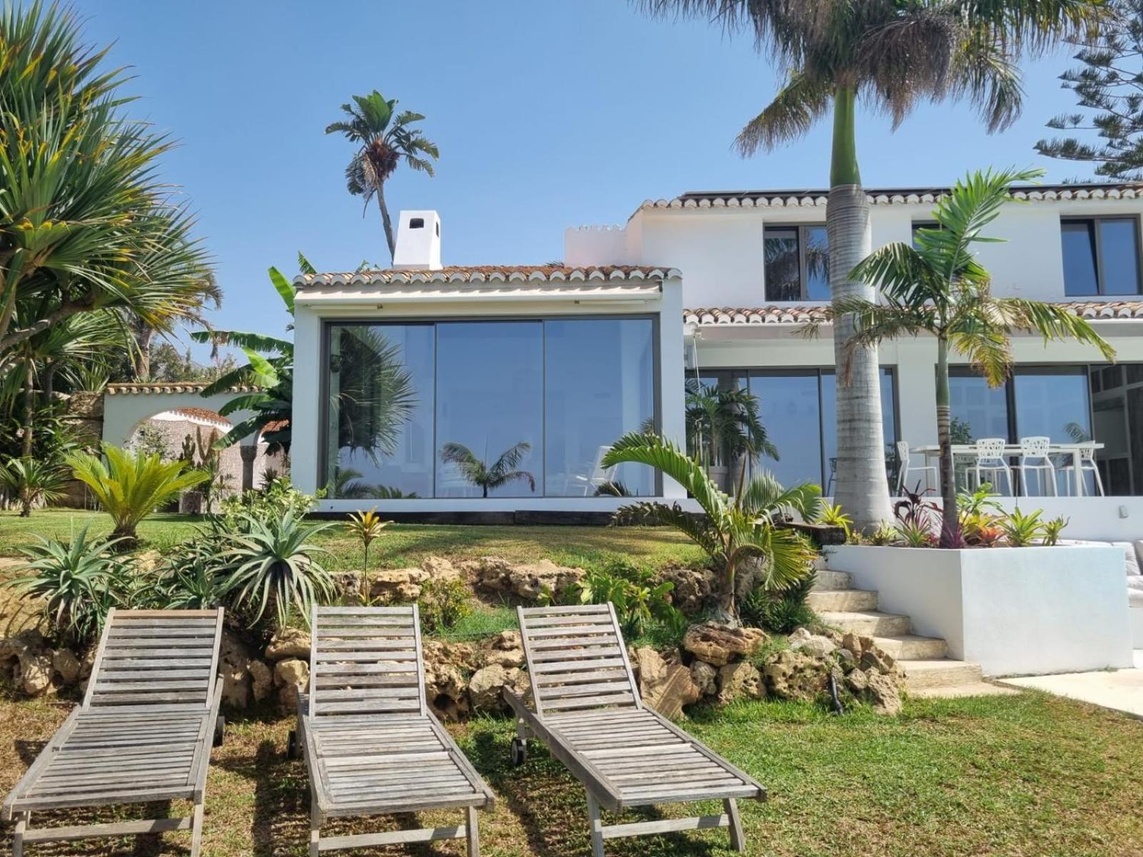 Bed & Breakfast In Villa Eden Palm Benalmádena Buitenkant foto